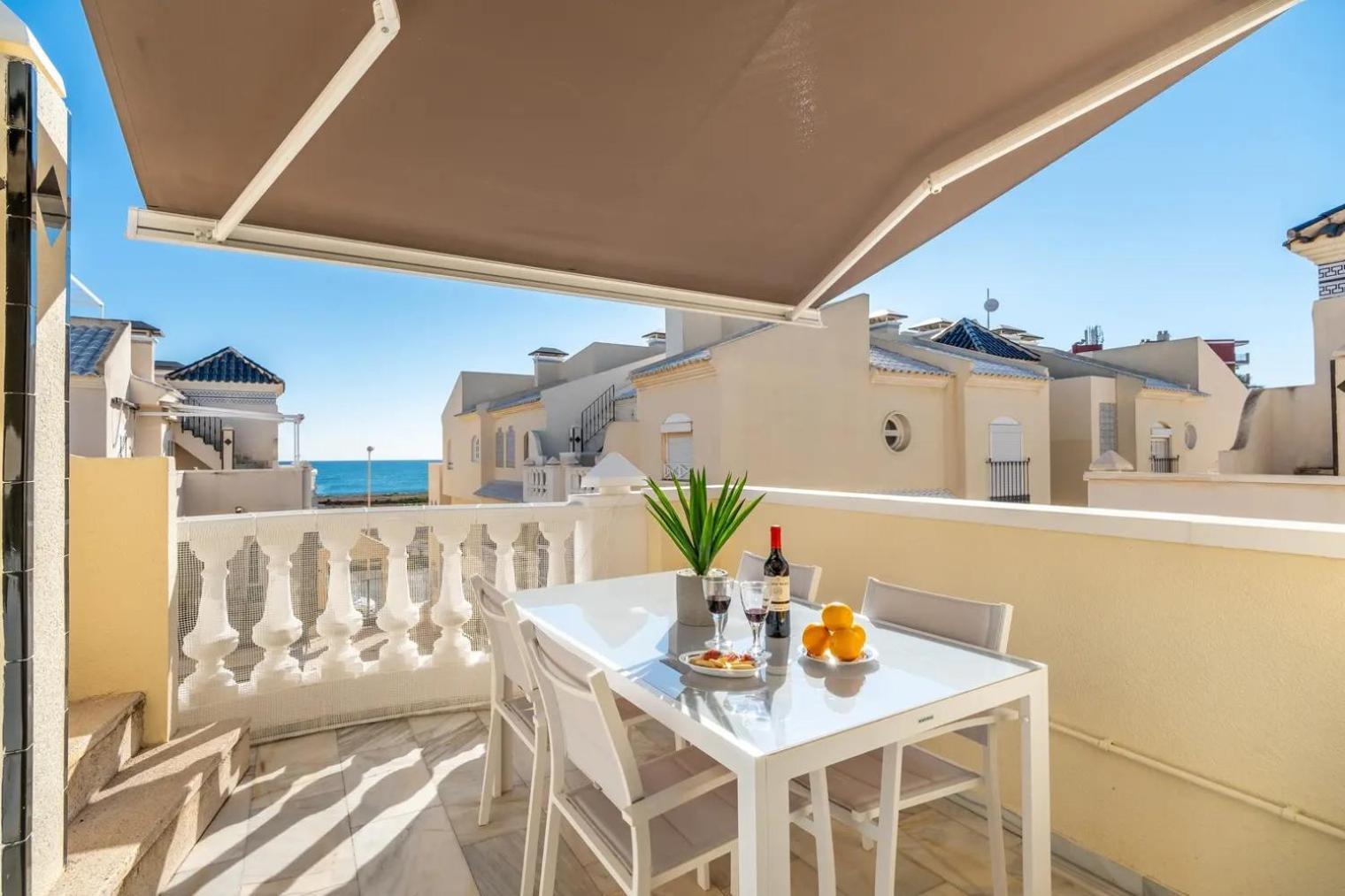 Amazing Penthouse On The Beach, Sea Views, Wifi, Airconditioning And Parking Torrevieja Buitenkant foto