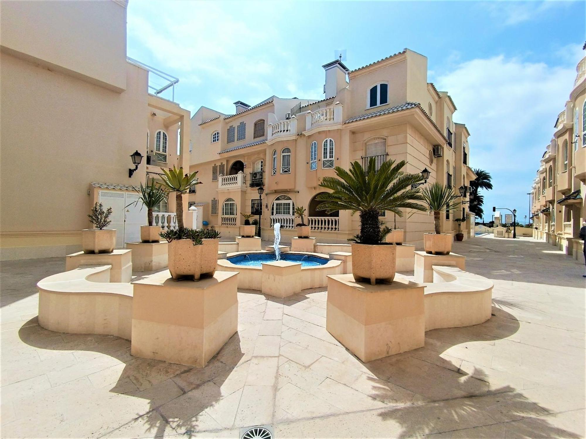 Amazing Penthouse On The Beach, Sea Views, Wifi, Airconditioning And Parking Torrevieja Buitenkant foto