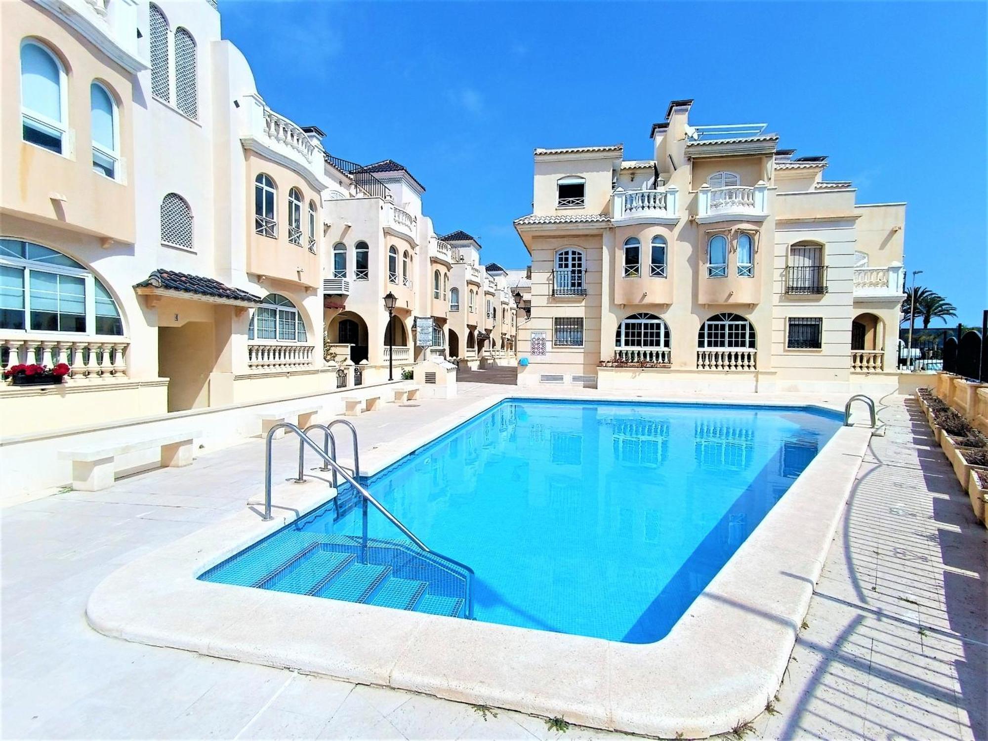 Amazing Penthouse On The Beach, Sea Views, Wifi, Airconditioning And Parking Torrevieja Buitenkant foto