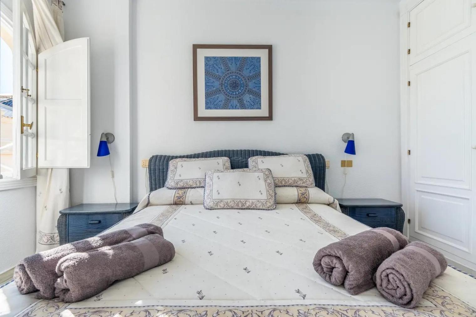 Amazing Penthouse On The Beach, Sea Views, Wifi, Airconditioning And Parking Torrevieja Buitenkant foto